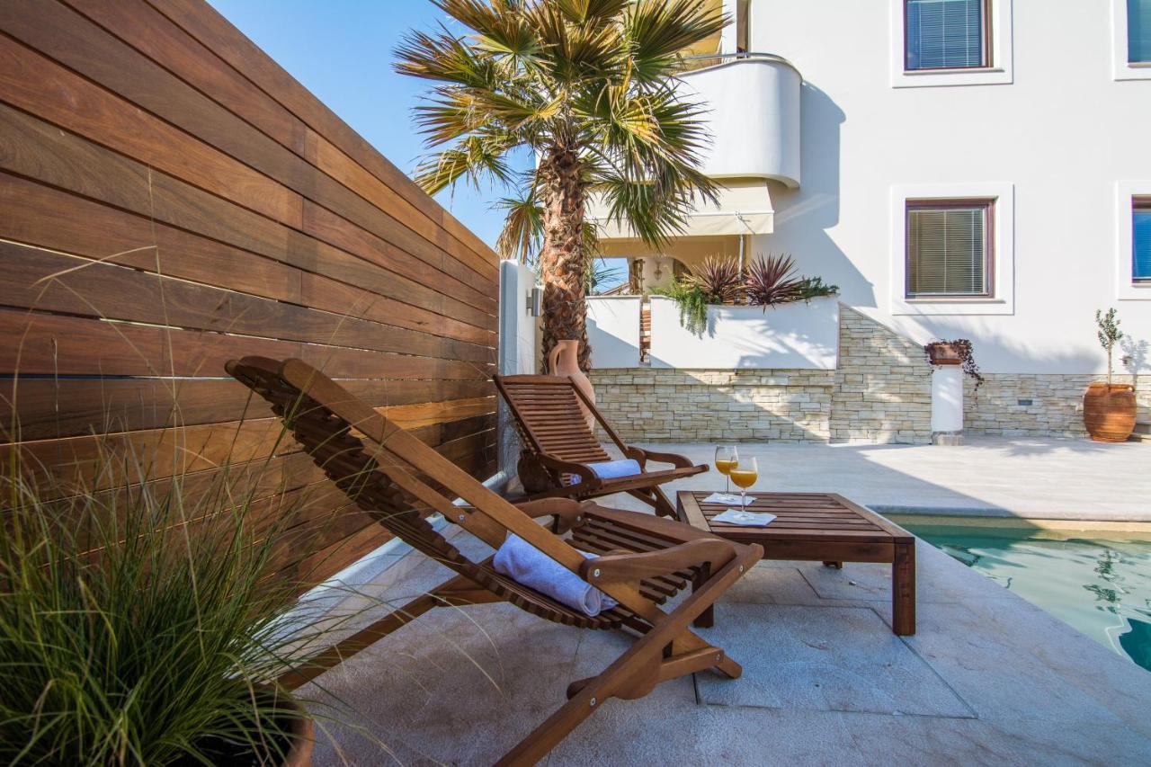 Apartments "Villa Antisin" With Heated Pool Zadar Luaran gambar