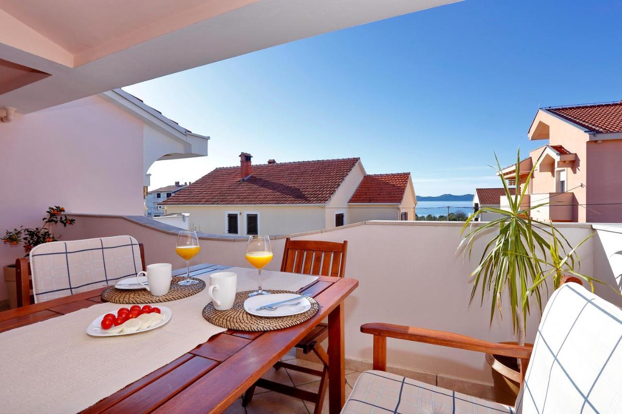 Apartments "Villa Antisin" With Heated Pool Zadar Luaran gambar