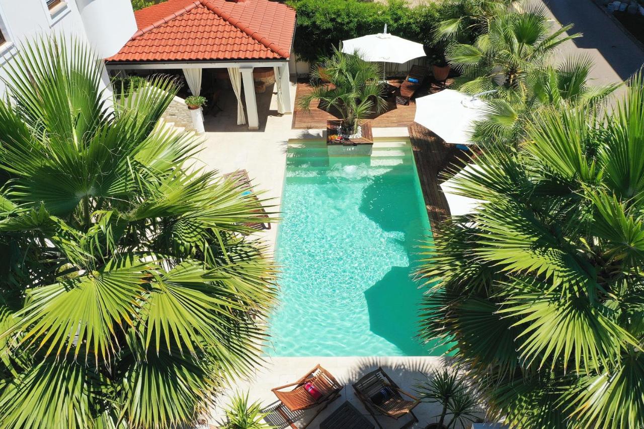 Apartments "Villa Antisin" With Heated Pool Zadar Luaran gambar
