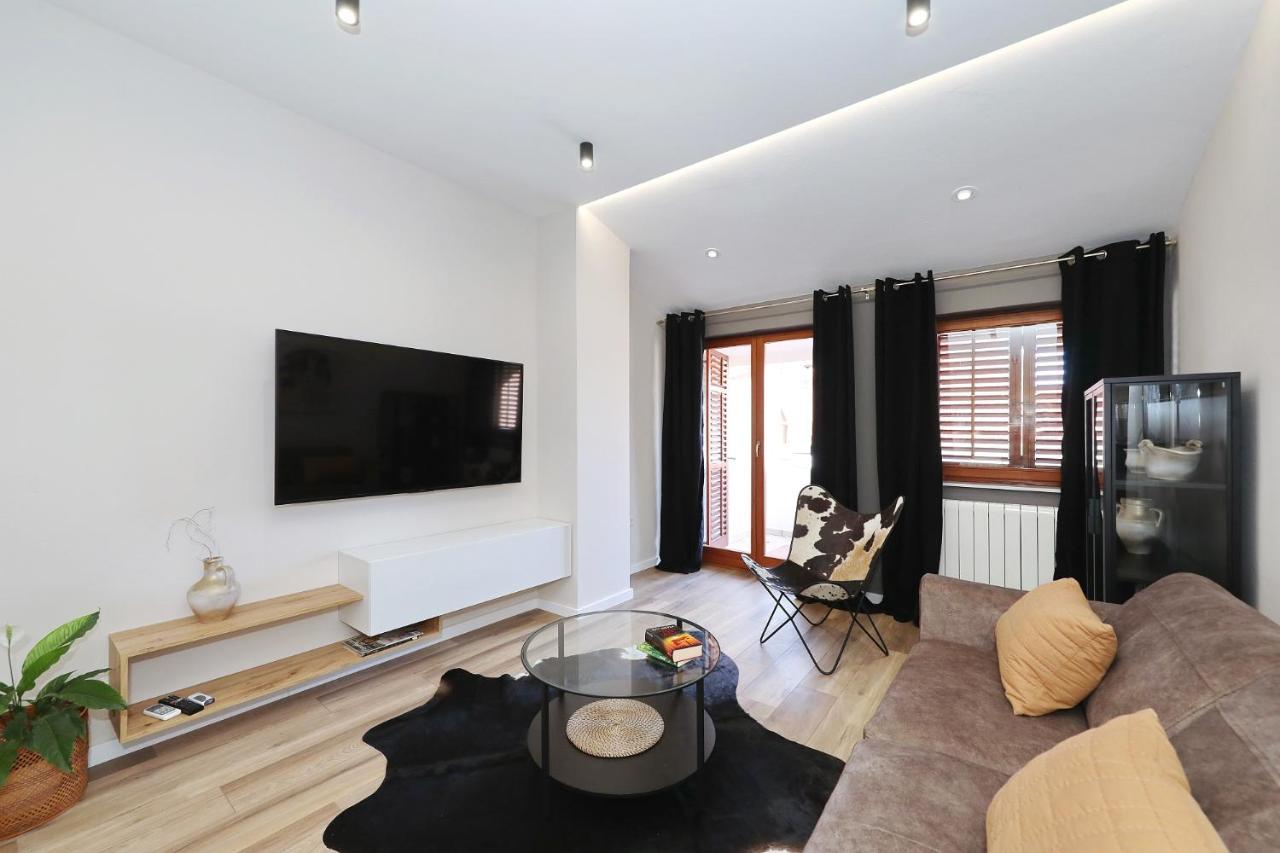 Apartments "Villa Antisin" With Heated Pool Zadar Luaran gambar