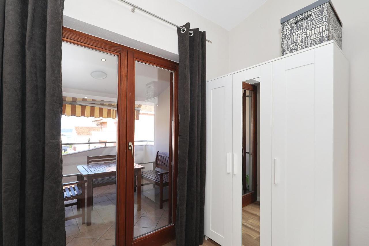 Apartments "Villa Antisin" With Heated Pool Zadar Luaran gambar