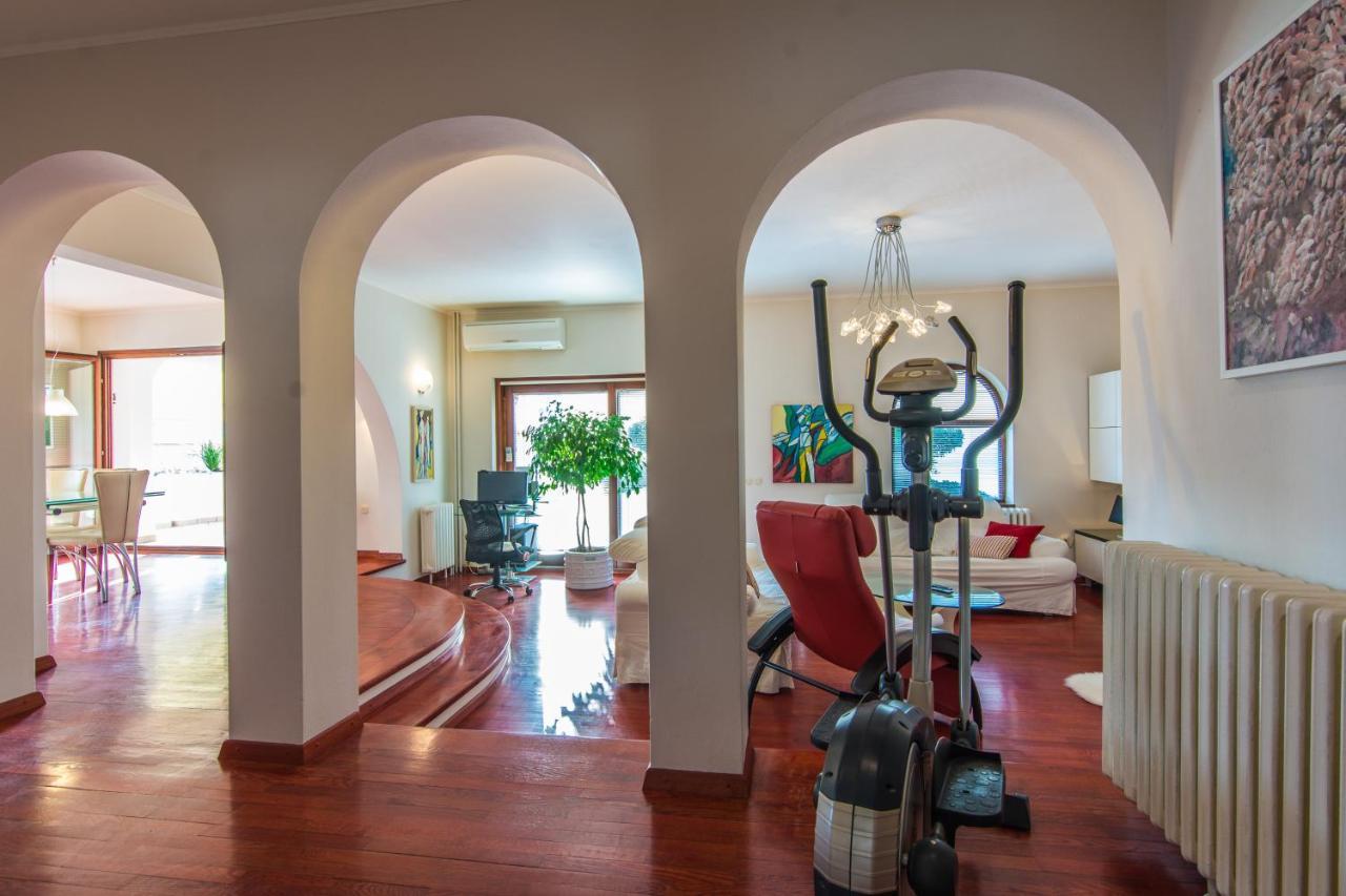 Apartments "Villa Antisin" With Heated Pool Zadar Luaran gambar